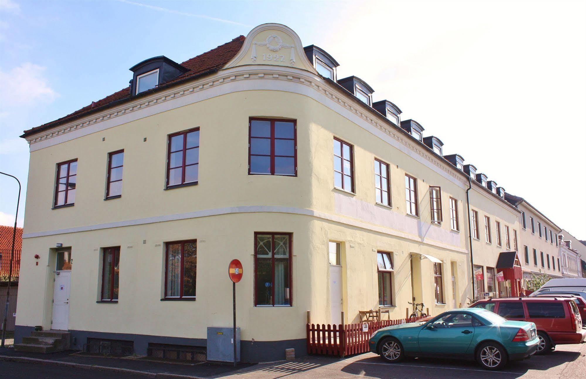 Design Hostel Mia Helsingborg Bagian luar foto