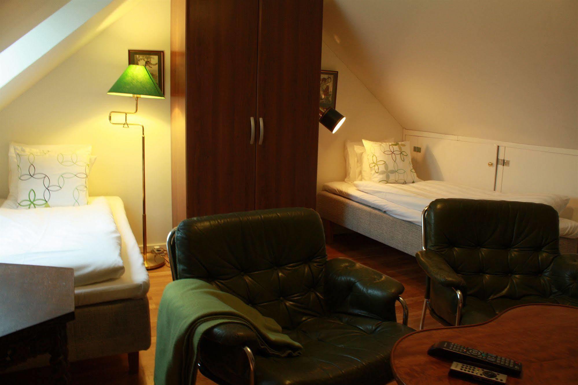 Design Hostel Mia Helsingborg Bagian luar foto